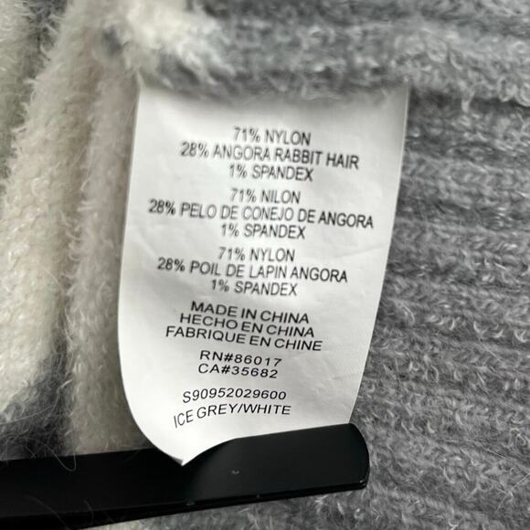 Bebe O Angora Blend Sweater Turtleneck Gray White Striped 3/4 Sleeve S VTG Y2K - Picture 3 of 10